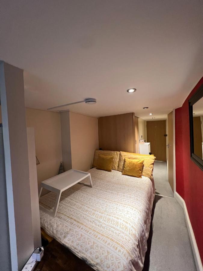 Comfy Apartment - Finchley Road 런던 외부 사진